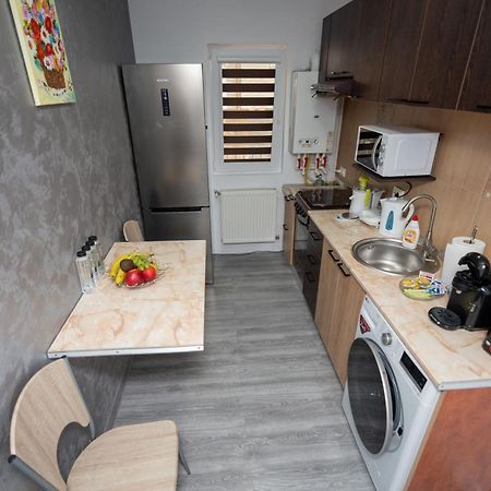 Hotel Studio Titan Bukareszt Zewnętrze zdjęcie