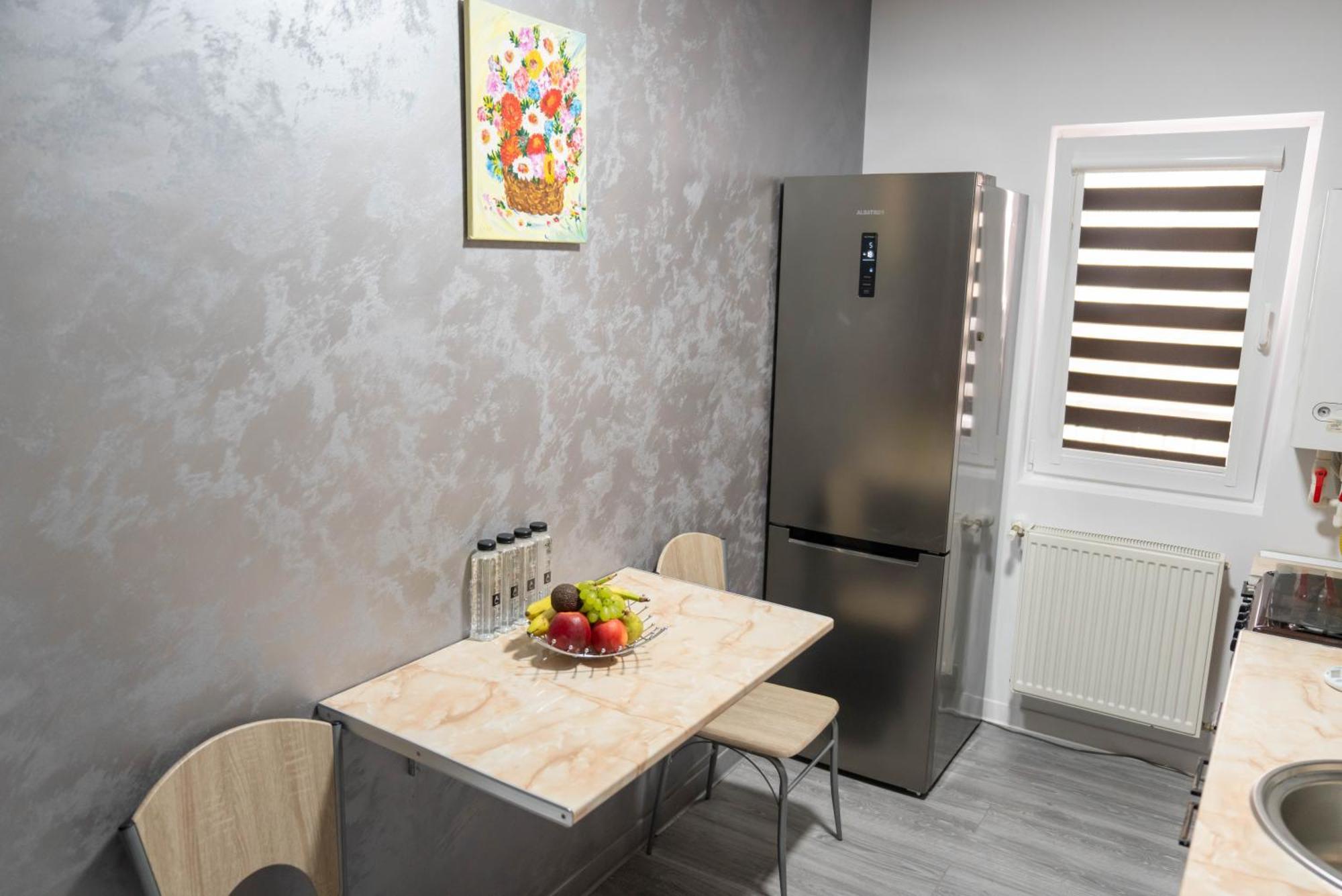 Hotel Studio Titan Bukareszt Zewnętrze zdjęcie